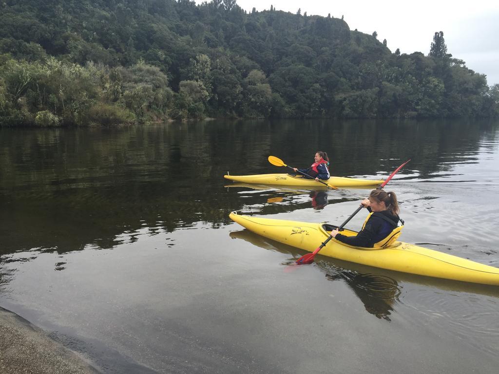 Tongariro Adventures Bed & Breakfast Kuratau ภายนอก รูปภาพ