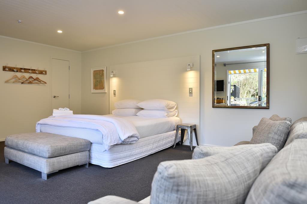 Tongariro Adventures Bed & Breakfast Kuratau ภายนอก รูปภาพ